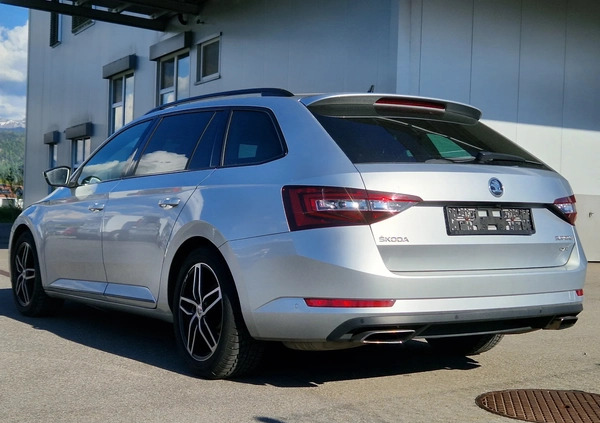 Skoda Superb cena 70000 przebieg: 189106, rok produkcji 2018 z Kcynia małe 301